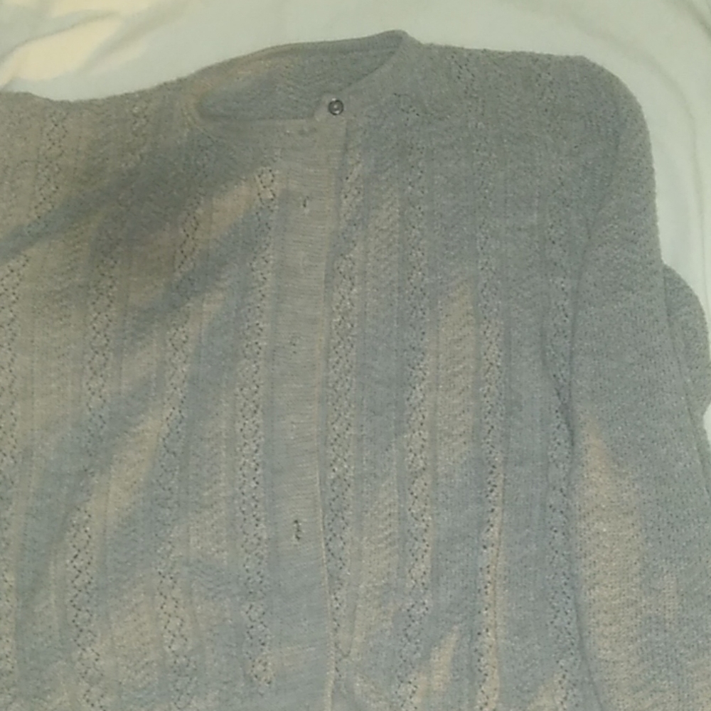 Cardigan - Picture 2 of 3